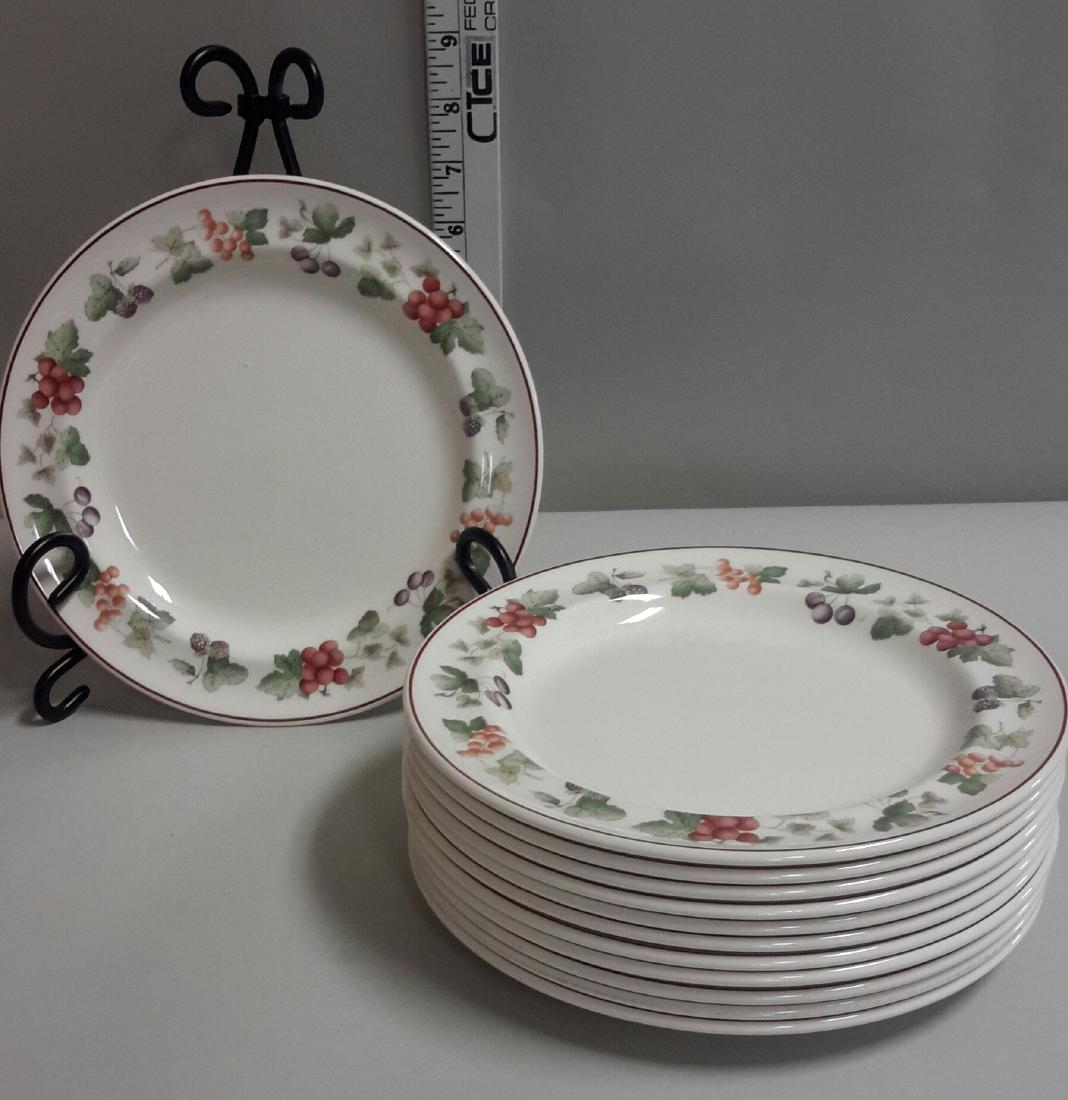 Wedgwood Queen's Ware Provence 11 Plates, 10.5 inches (1 of 1)