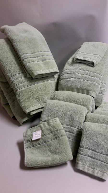 Lennox Towels (1 of 1)
