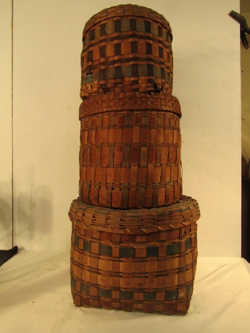 3 LARGE WOVEN SPLINT BASKETS (1 of 2)
