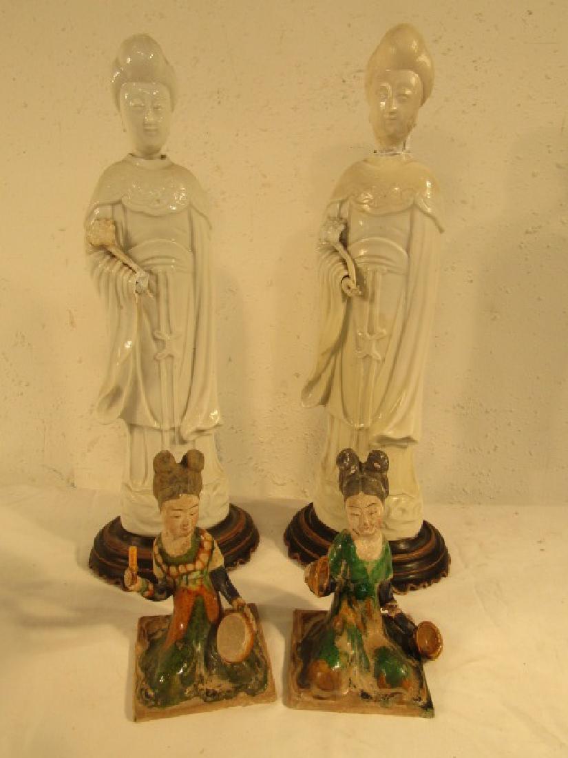 4 CERAMIC CHINESE PIECES (1 of 1)