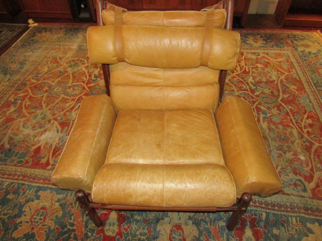 ARNE NORELL FOR MOBLER CHAIR: Danish modern Inca lounge chair in rosewood with brown leather upholstery. An original piece designed by Arne Norell for Norell Mobler.