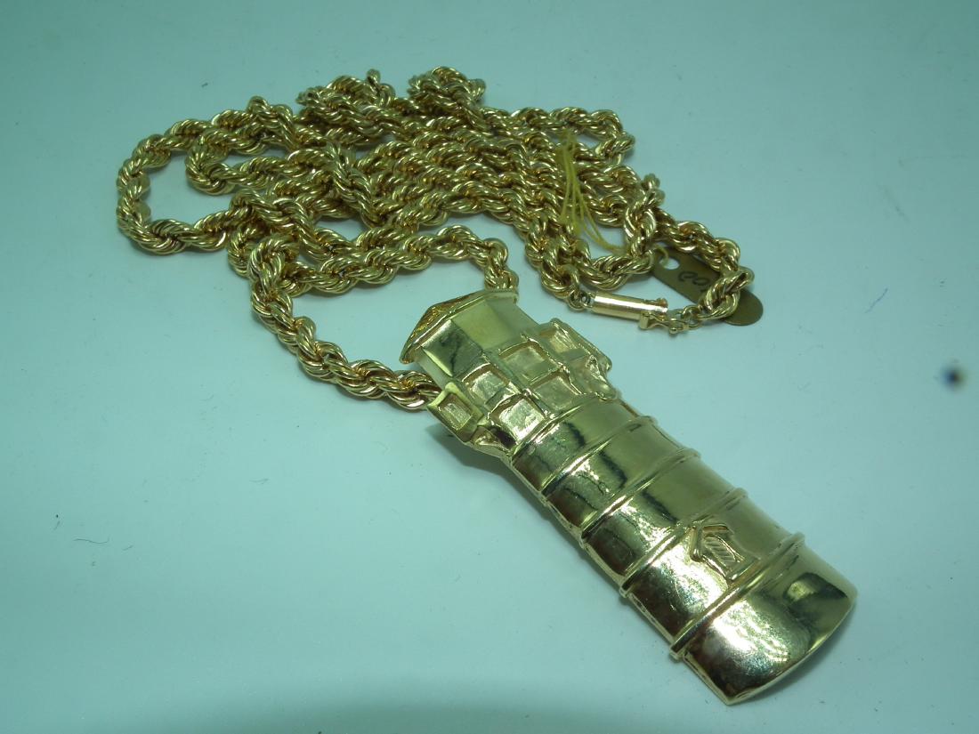 GOLD LIGHTHOUSE NECKLACE (1 of 1)