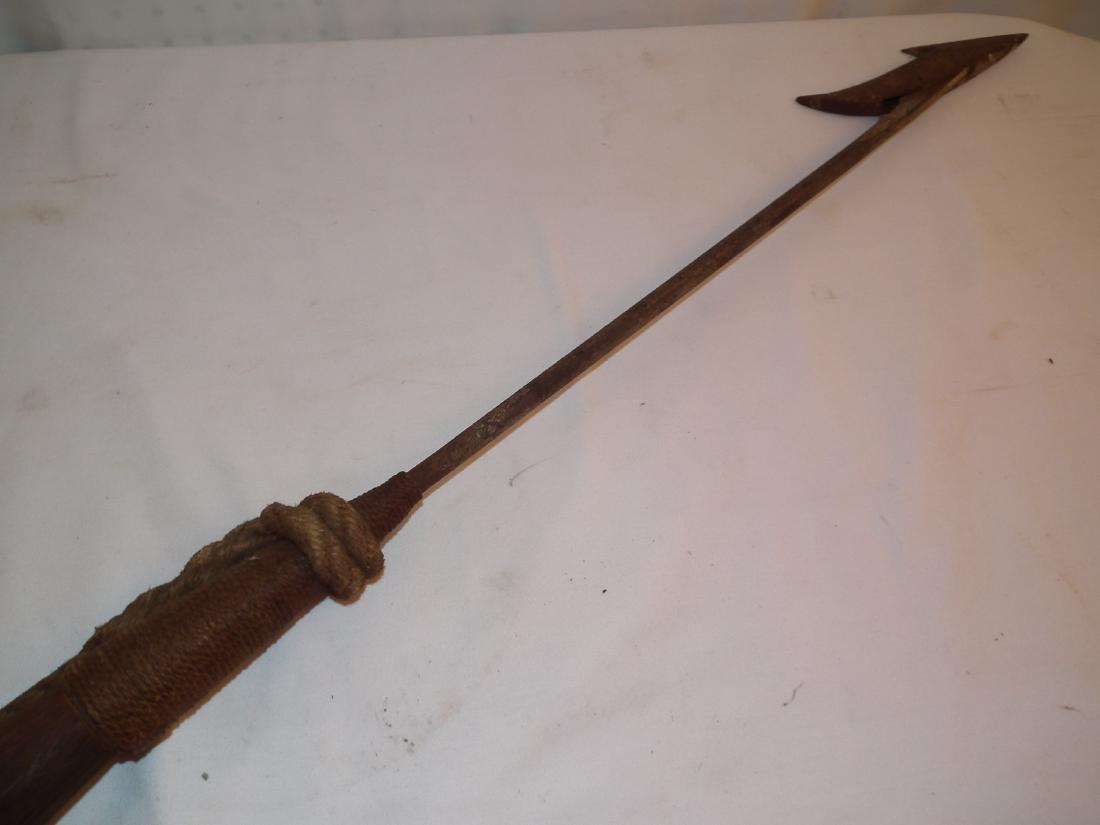 WHALER MANTA HARPOON (1 of 2)