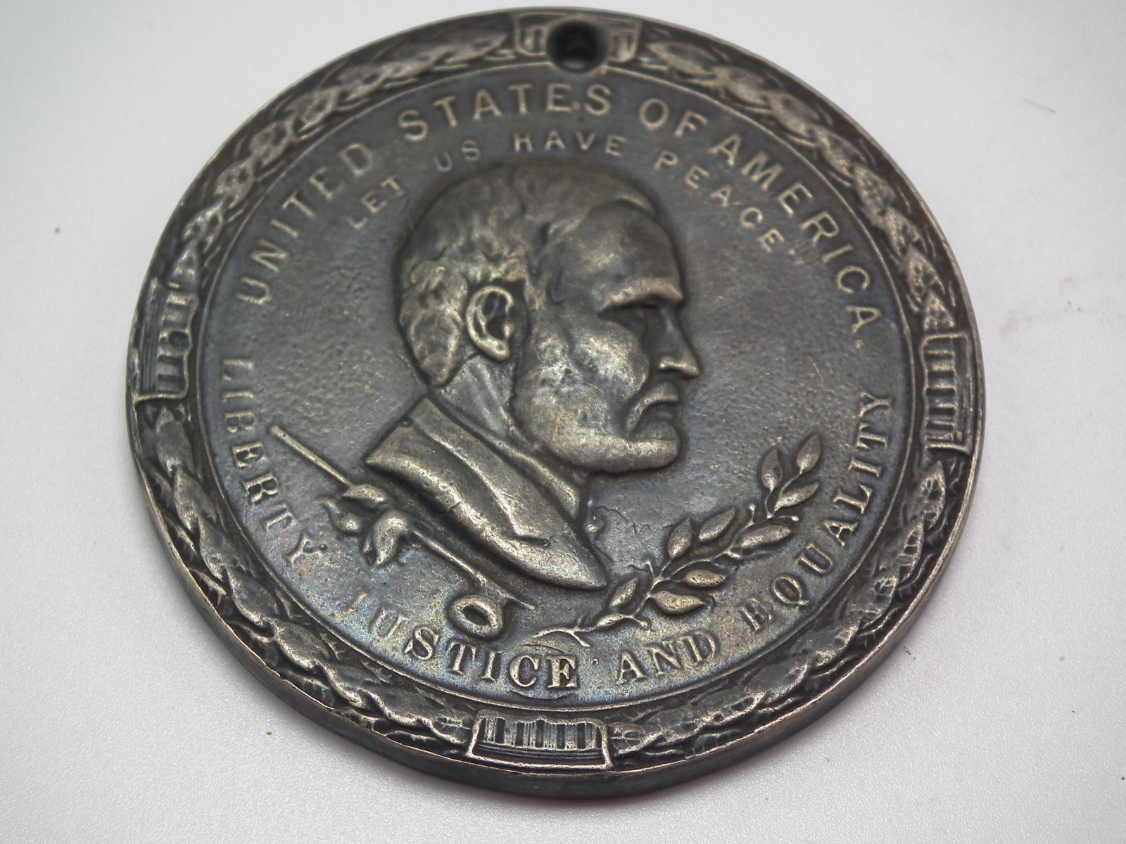 1871 GRANT PEACE MEDAL: 1871 US Grant presidential peace medal UNITED STATES OF AMERICA, LET US HAVE PEACE. 2.325" diameter or 60mm. Weighs 114.5 grams.