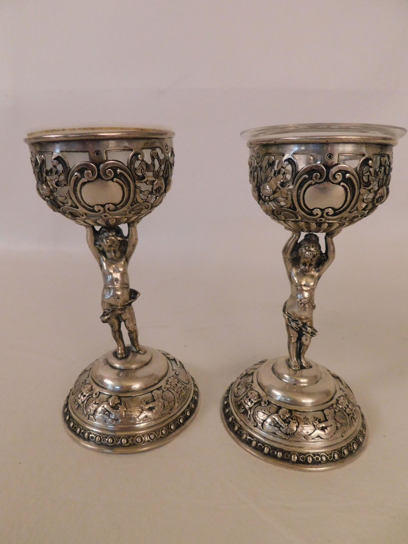 PR 800 SILVER FOOTED BOWLS (1 of 3)