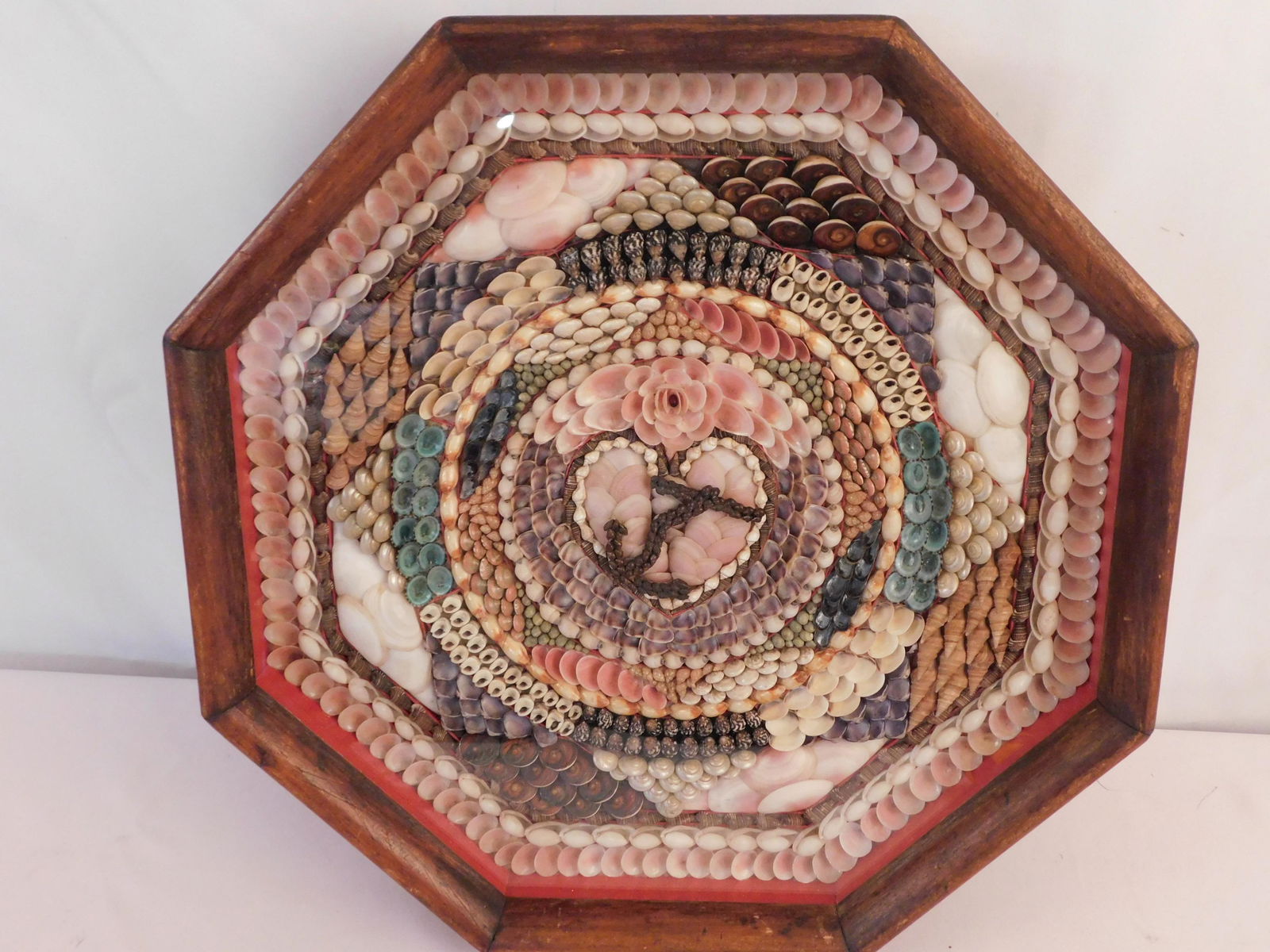 CASED SAILOR SHELL VALENTINE (1 of 4)