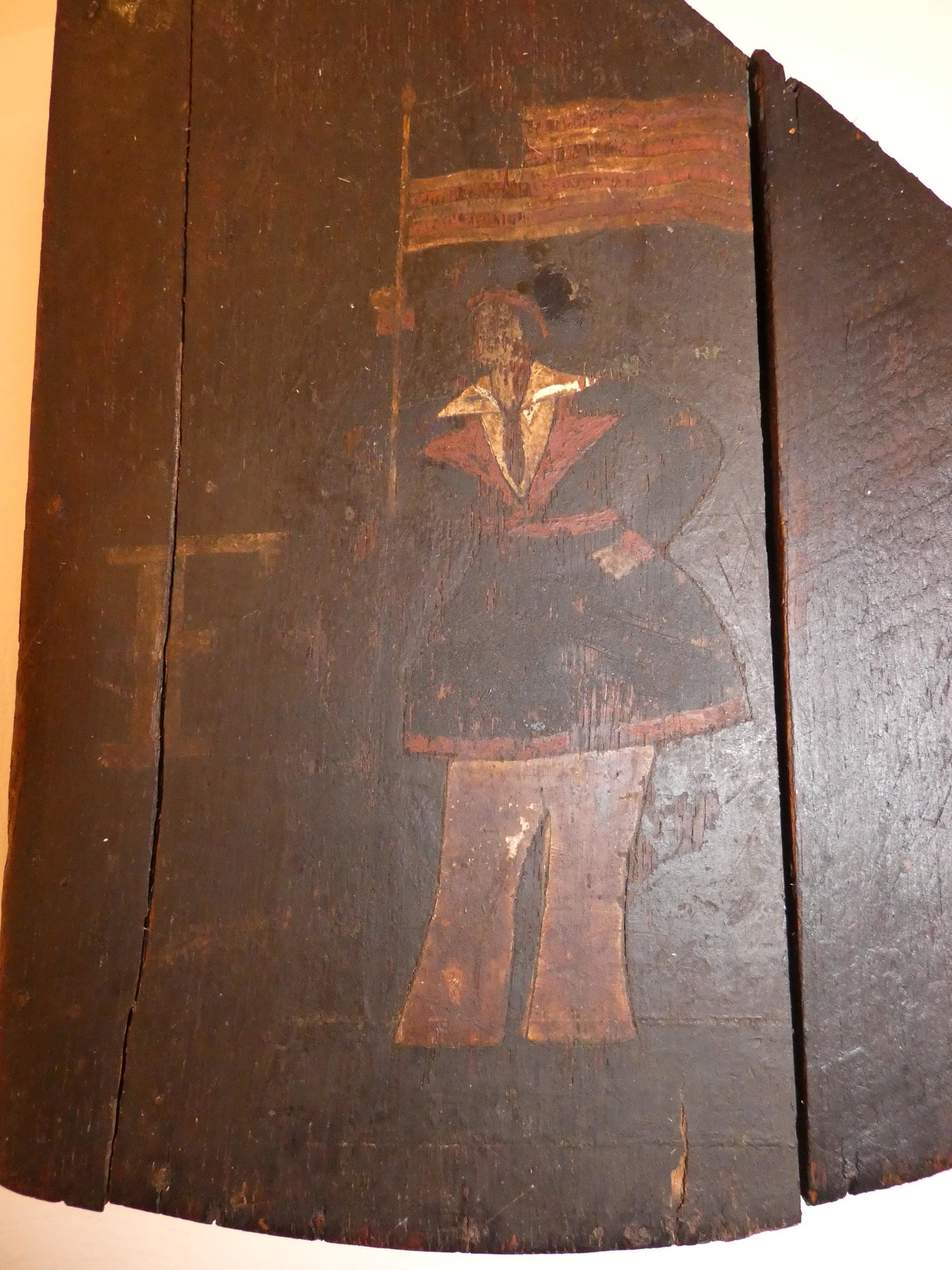 RARE C. 1830 NORIE LONDON SEXTANT - INLAID SAILOR: An early English rosewood bone-inlaid sextant signed Norie, London in oak case with rare inlaid and painted folk art sailor on cover with initial "F". 11 in long, circa 1830. Has original Boston retai