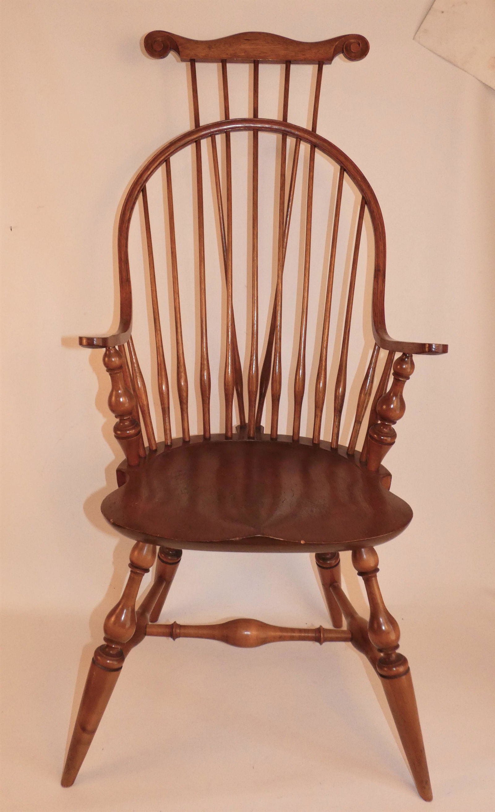 WALLACE NUTTING WINDSOR CHAIR (1 of 3)