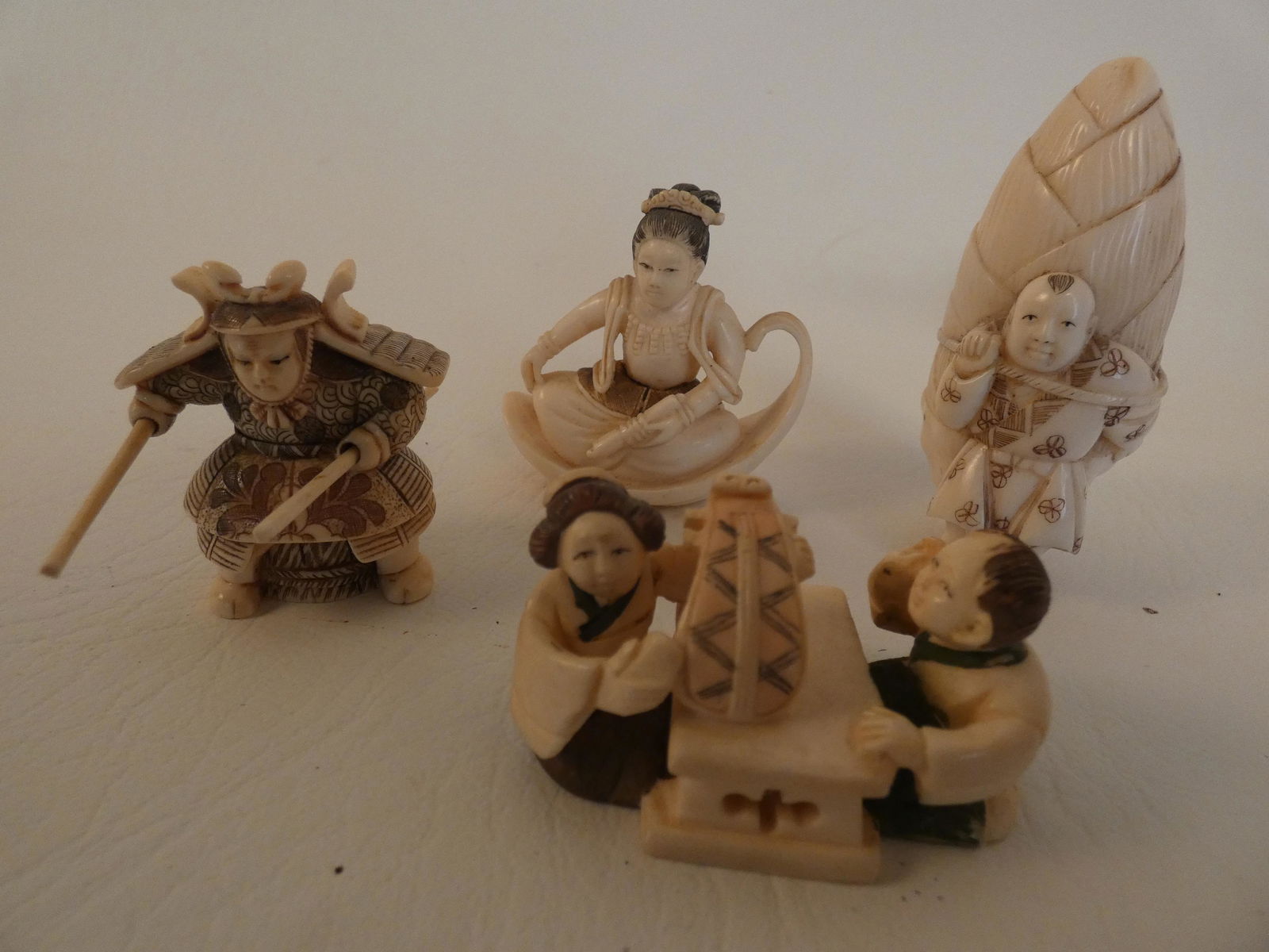 4 JAPANESE NETSUKES (1 of 3)