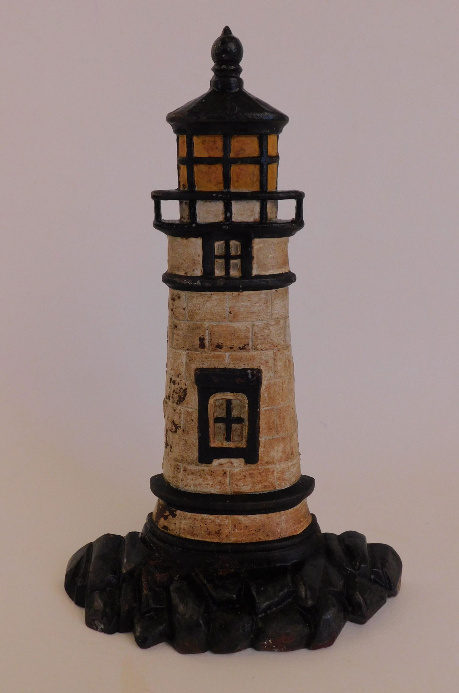 IRON LIGHTHOUSE DOORSTOP (1 of 3)