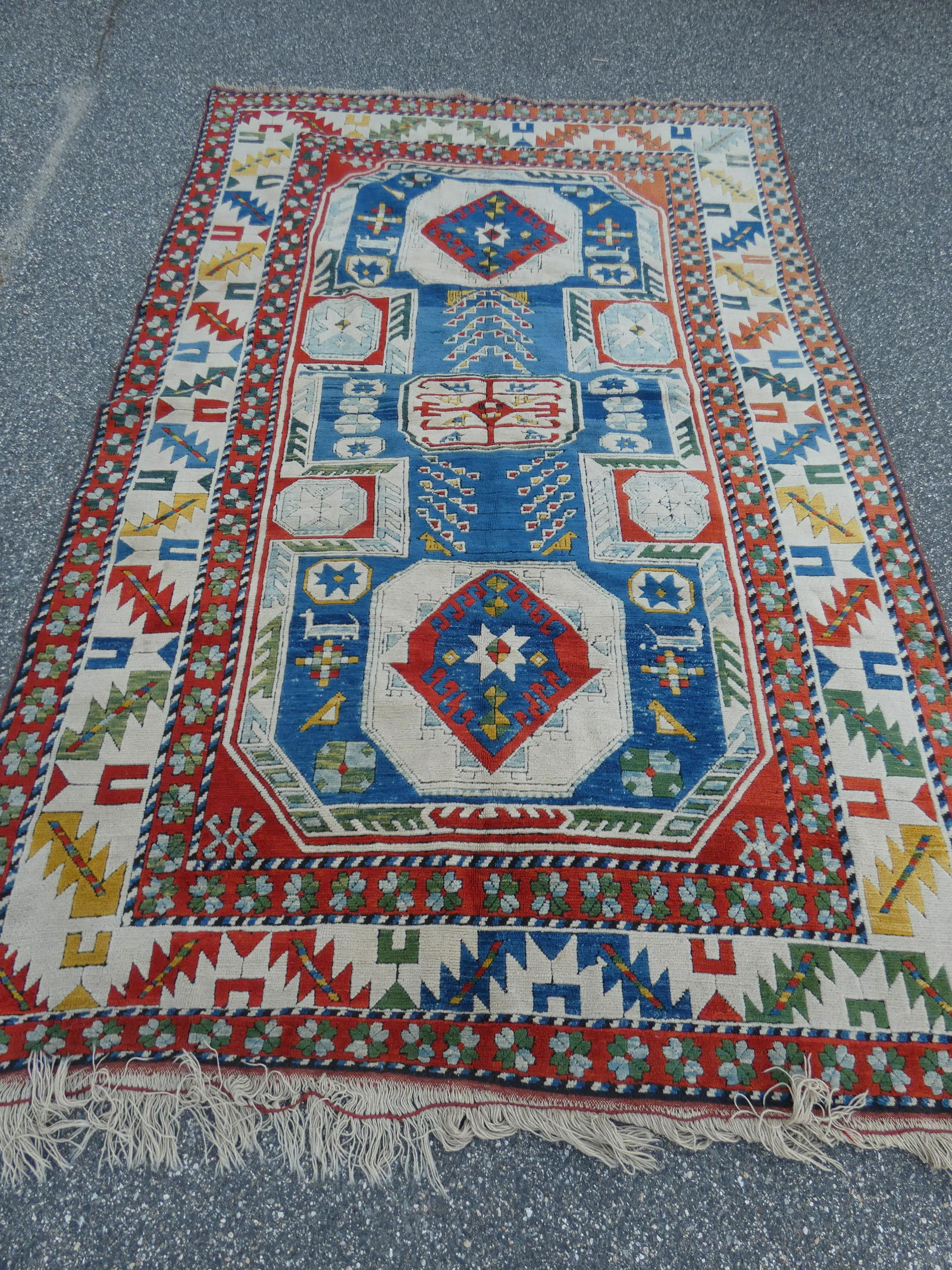 VINTAGE TURKISH RUG (1 of 3)