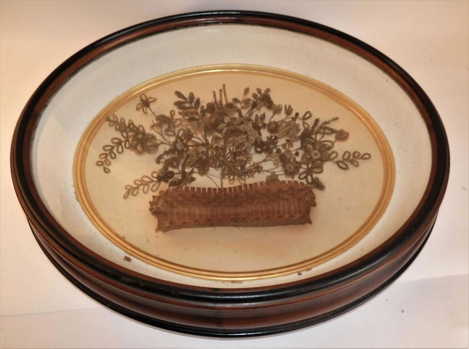 VICTORIAN SHADOWBOX HAIR WREATH (1 of 3)
