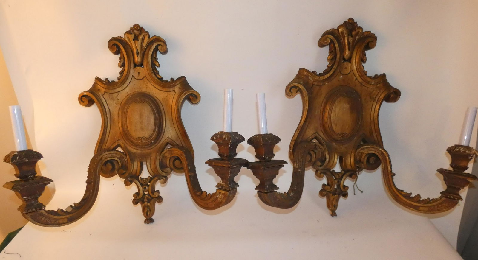 PAIR ANTIQUE GILT WOOD SCONCES (1 of 3)