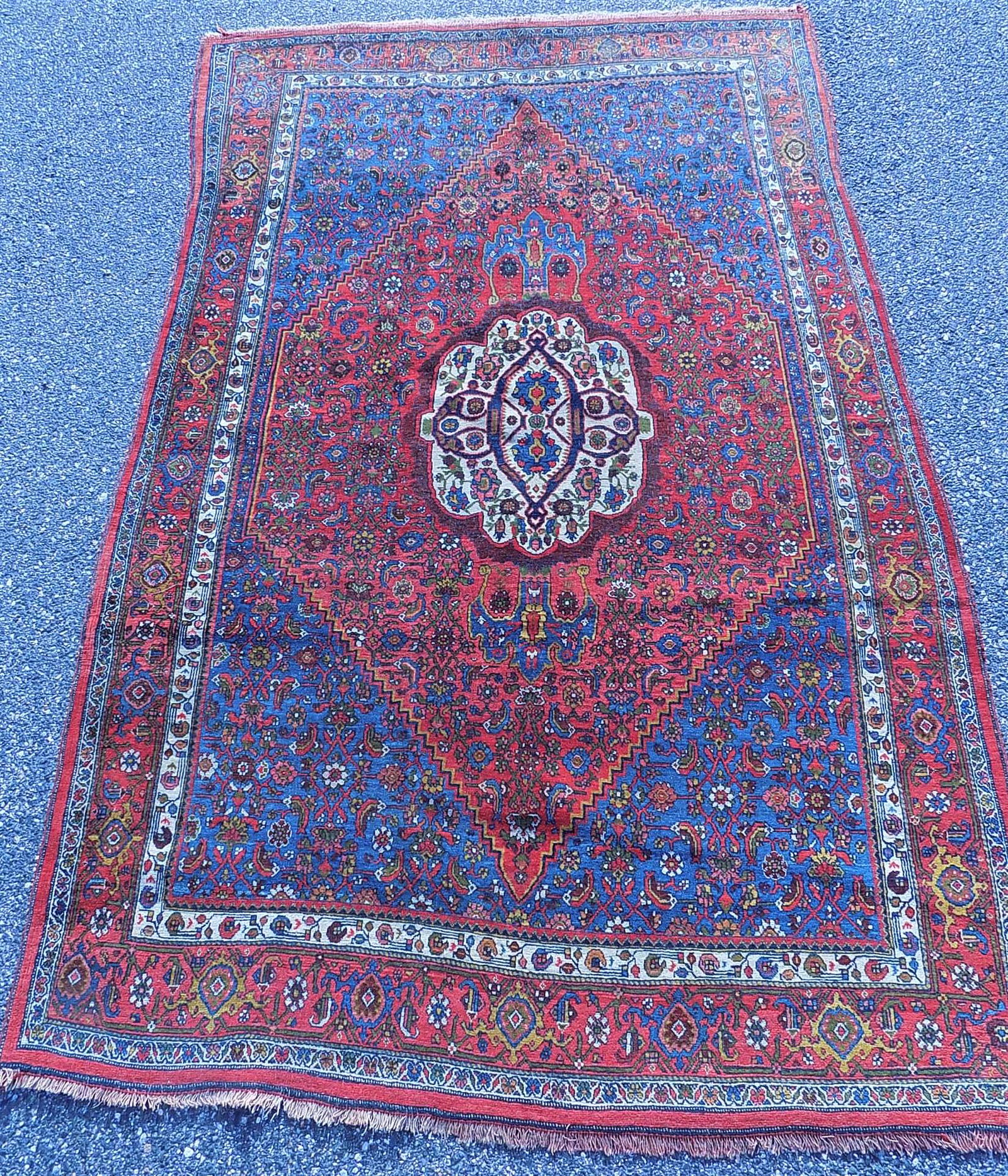 FINE ANTIQUE BIDJAR SCATTER RUG (1 of 4)