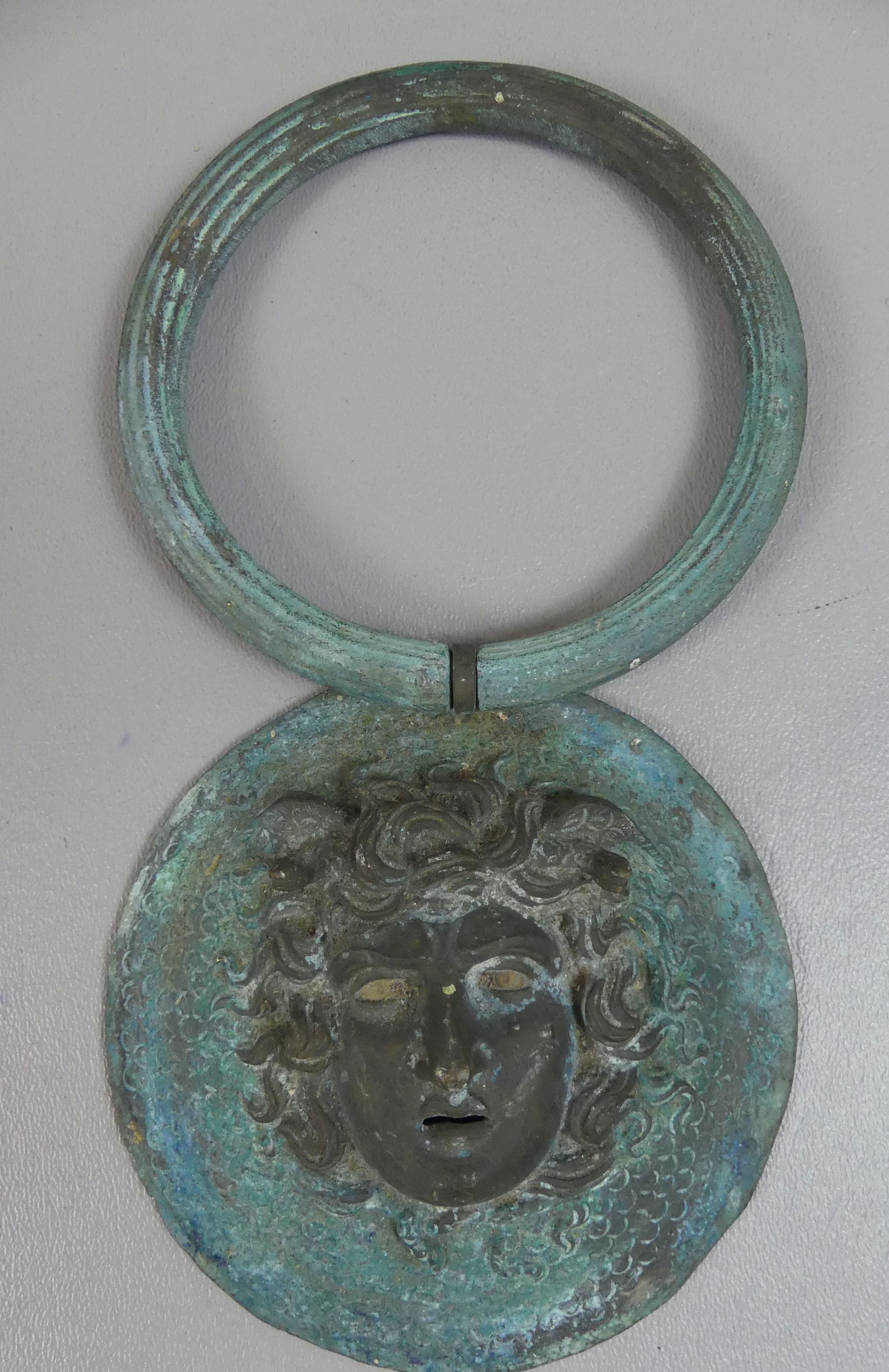 ANTIQUE MEDUSA BRONZE DOORKNOCKER (1 of 3)