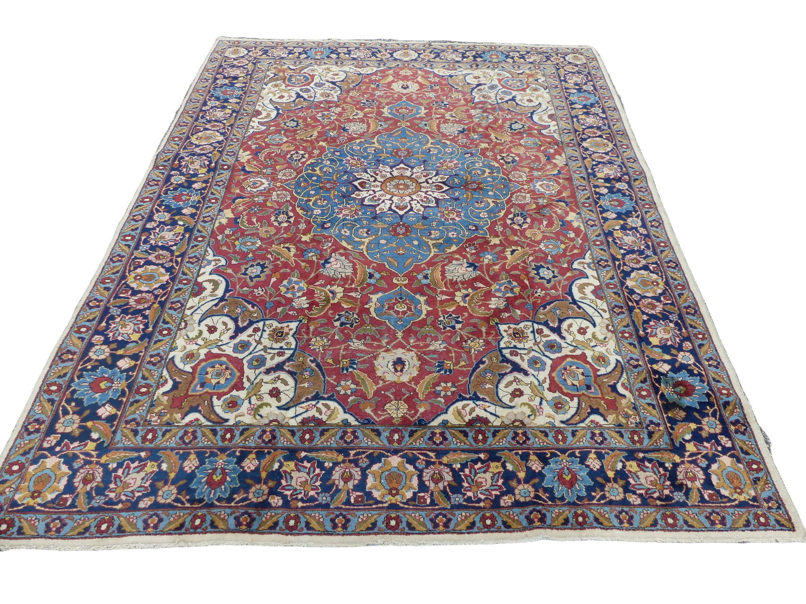 TABRIZ ROOM SIZE CARPET (1 of 4)