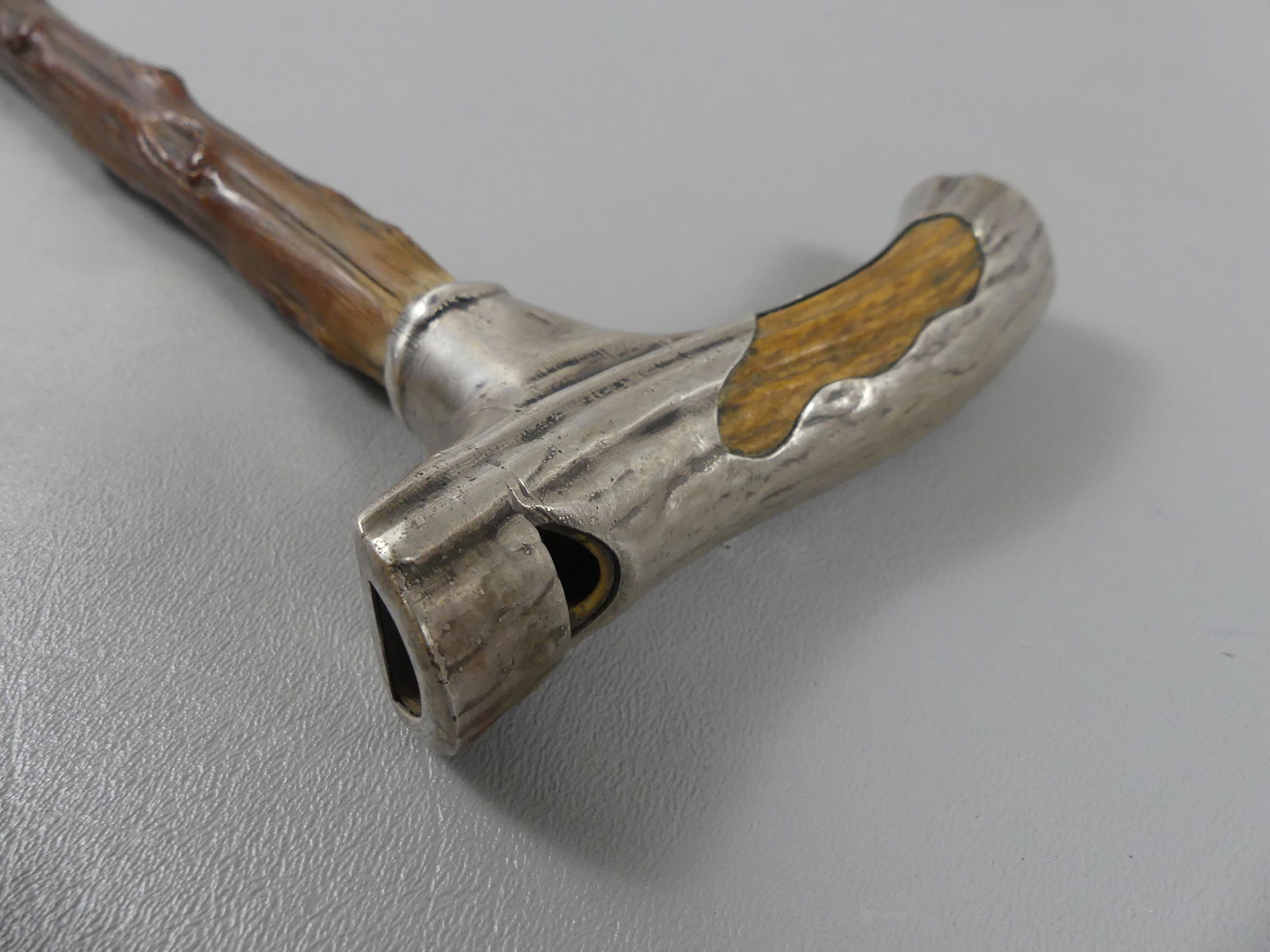 RARE WHISTLE GADGET CANE (1 of 4)