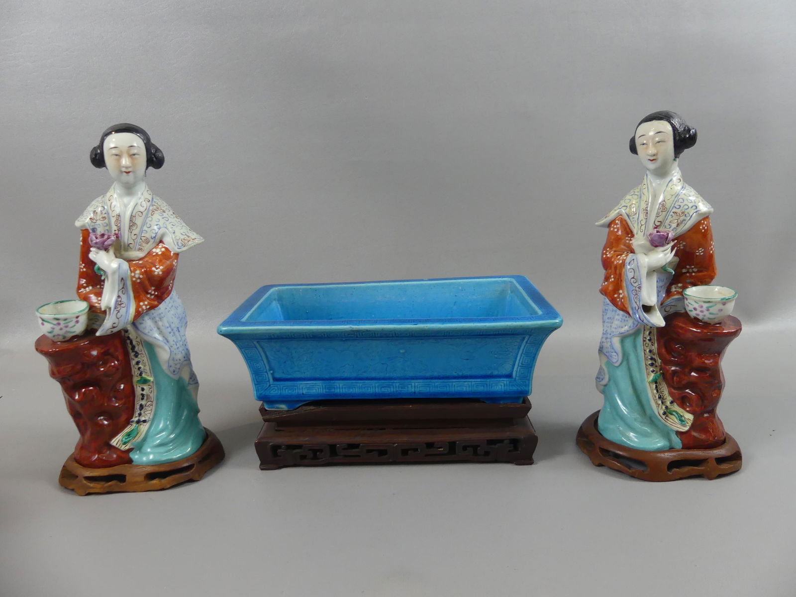 OLD CHINESE PEACOCK BLUE PLANTER & PAIR FIGURINES (1 of 2)