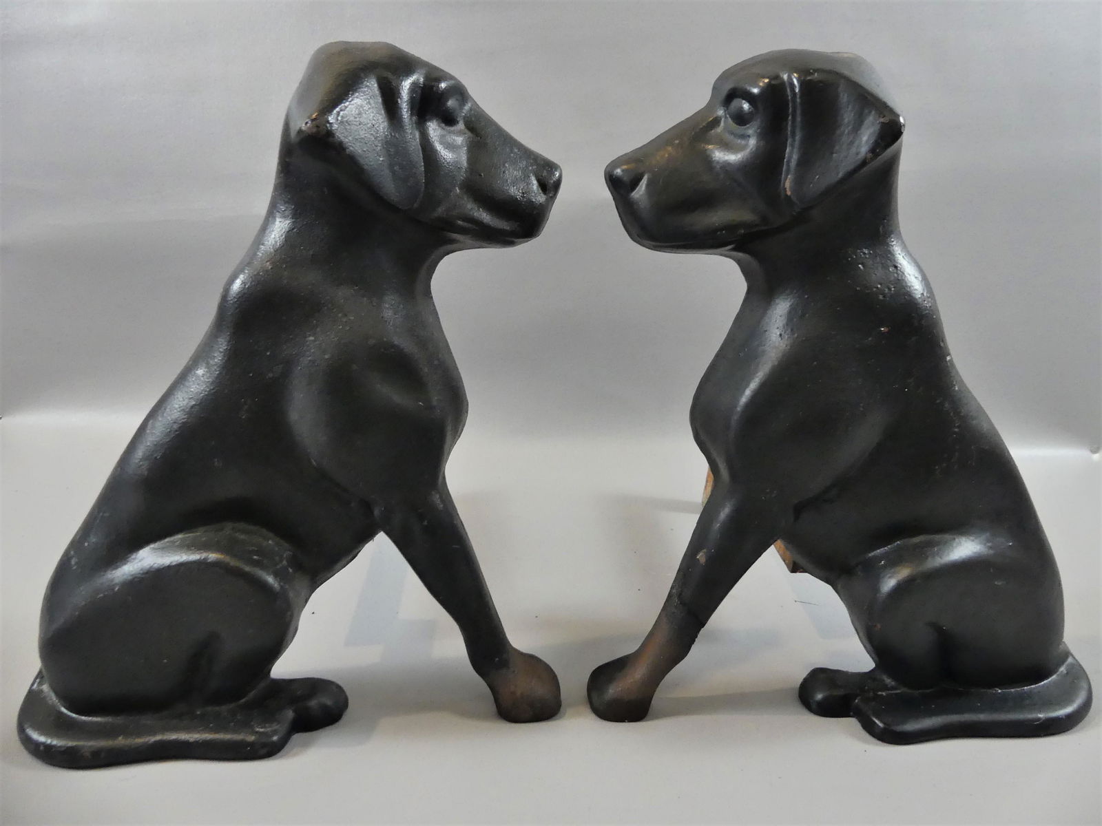 PAIR BLACK LAB DOG ANDIRONS (1 of 3)
