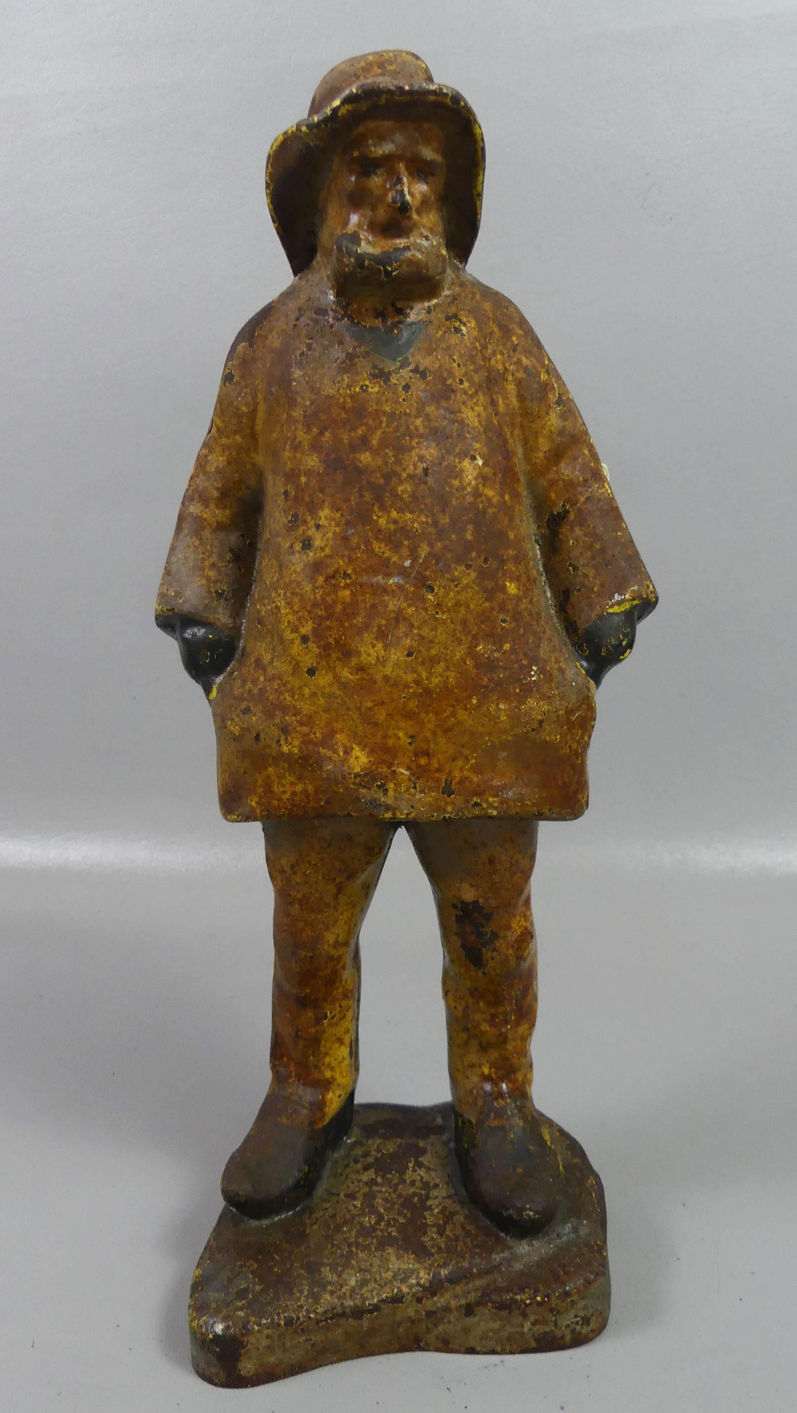 IRON FISHERMAN DOORSTOP (1 of 4)