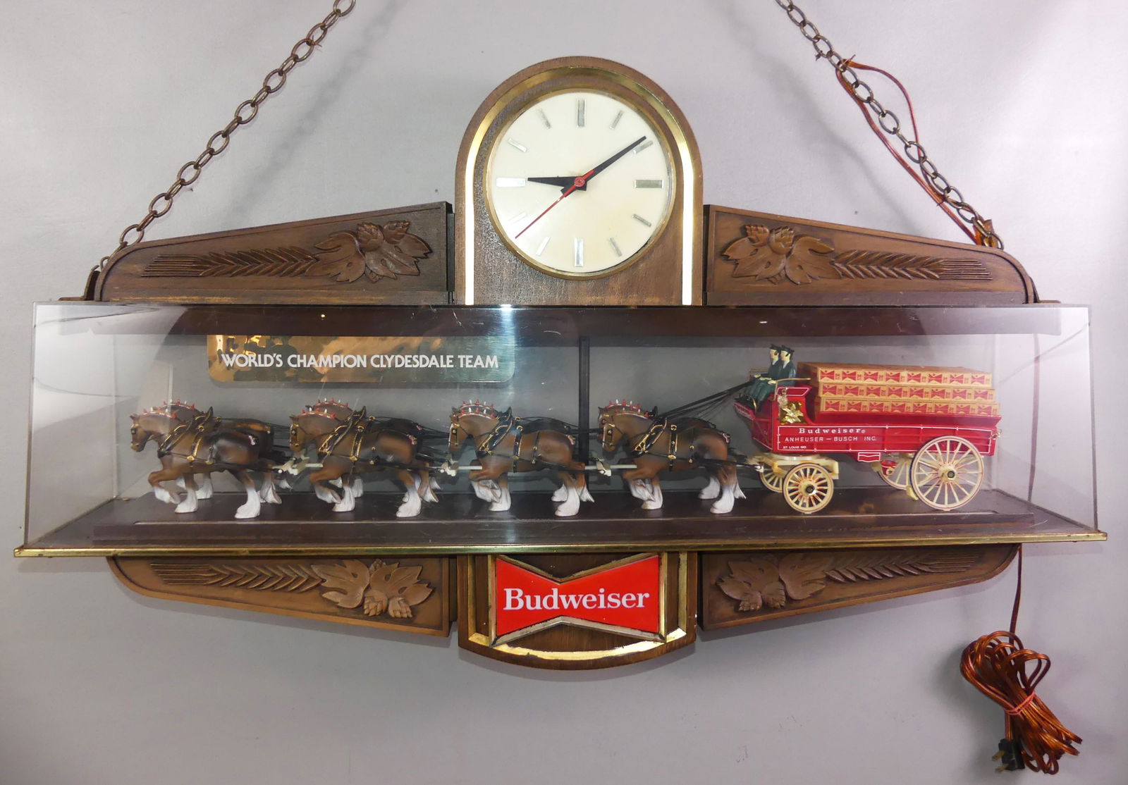 Budweiser Clydesdale Lamp / Clock