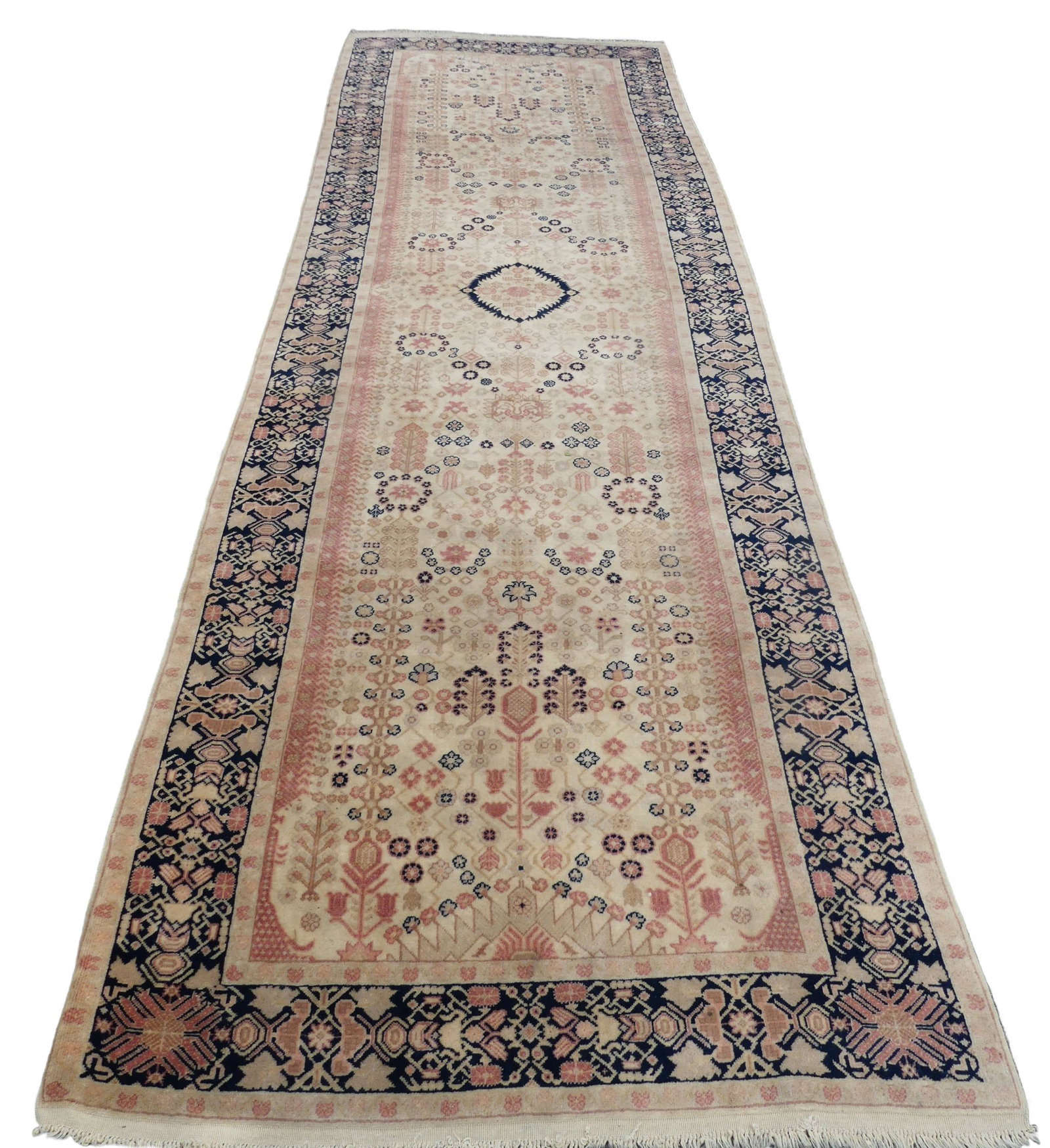 15 FT. SARABAND HALL RUNNER (1 of 4)