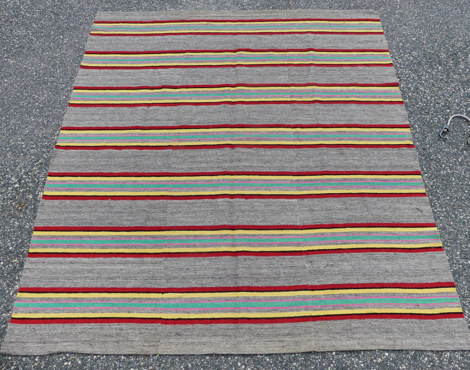 VINTAGE MEXICAN BLANKET (1 of 3)