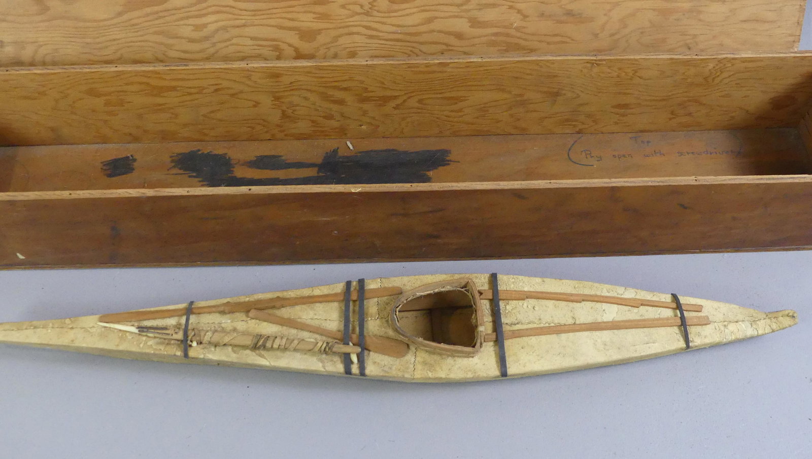 1912 ESKIMO KAYAK MODEL (1 of 4)