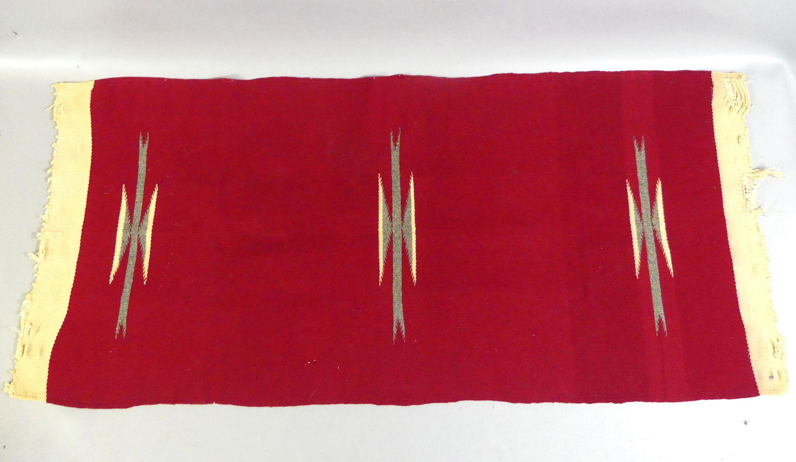 OLD NAVAJO MAT / TABLE RUNNER (1 of 5)