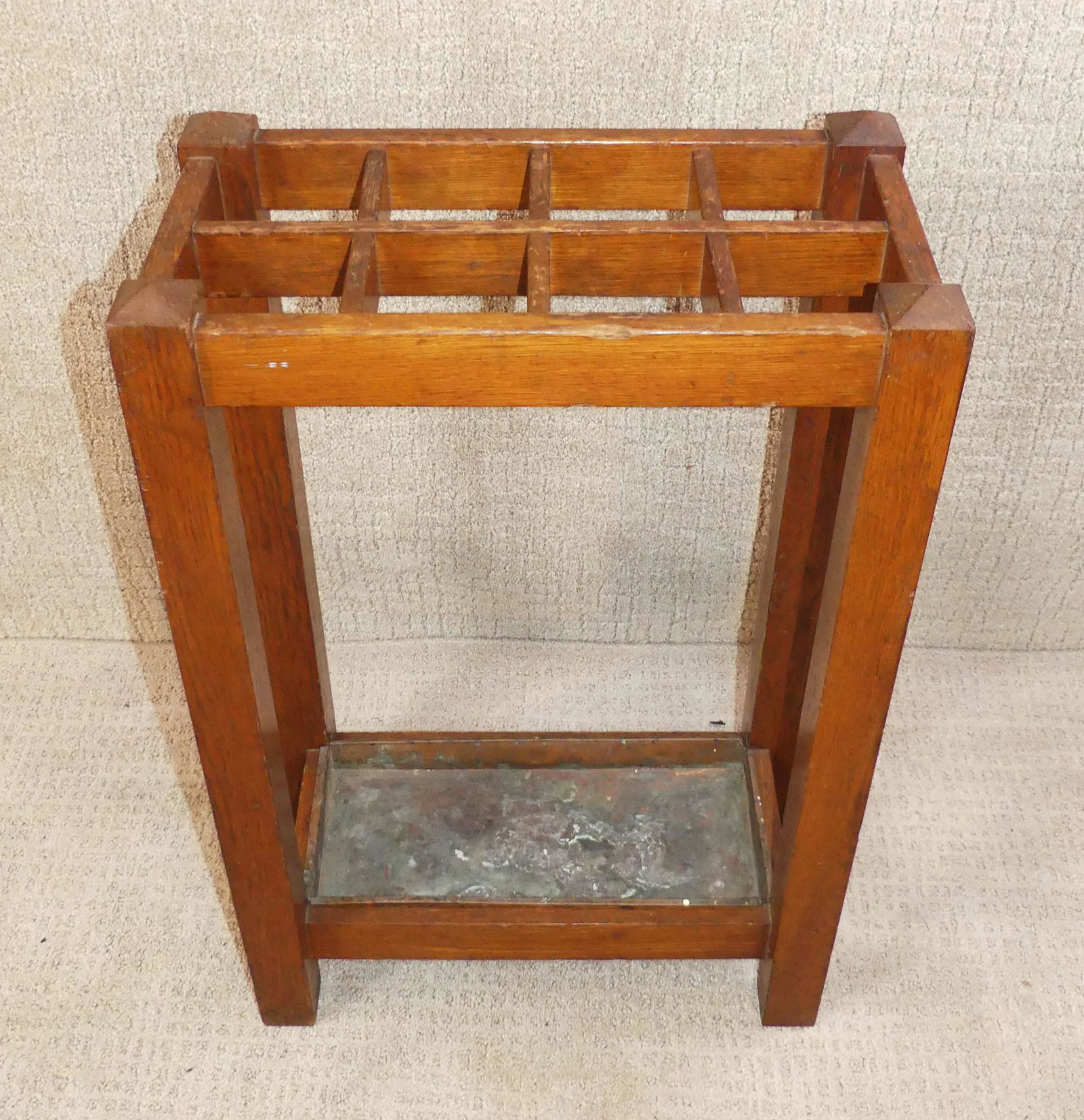 STICKLEY BROS. OAK UMBRELLA STAND (1 of 2)