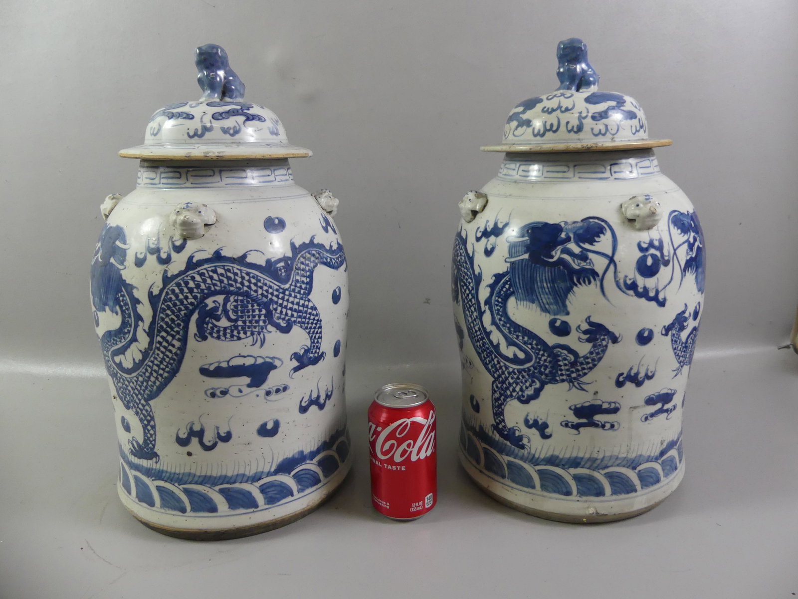 PR. CHINESE CERAMIC URNS - DRAGONS (1 of 2)