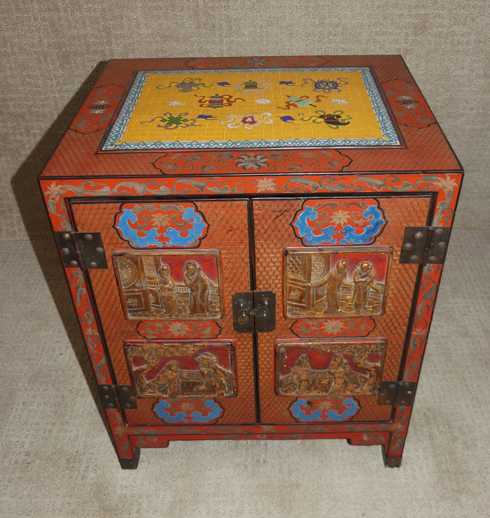 OLD CHINESE WOOD & CLOISONNE CABINET (1 of 4)