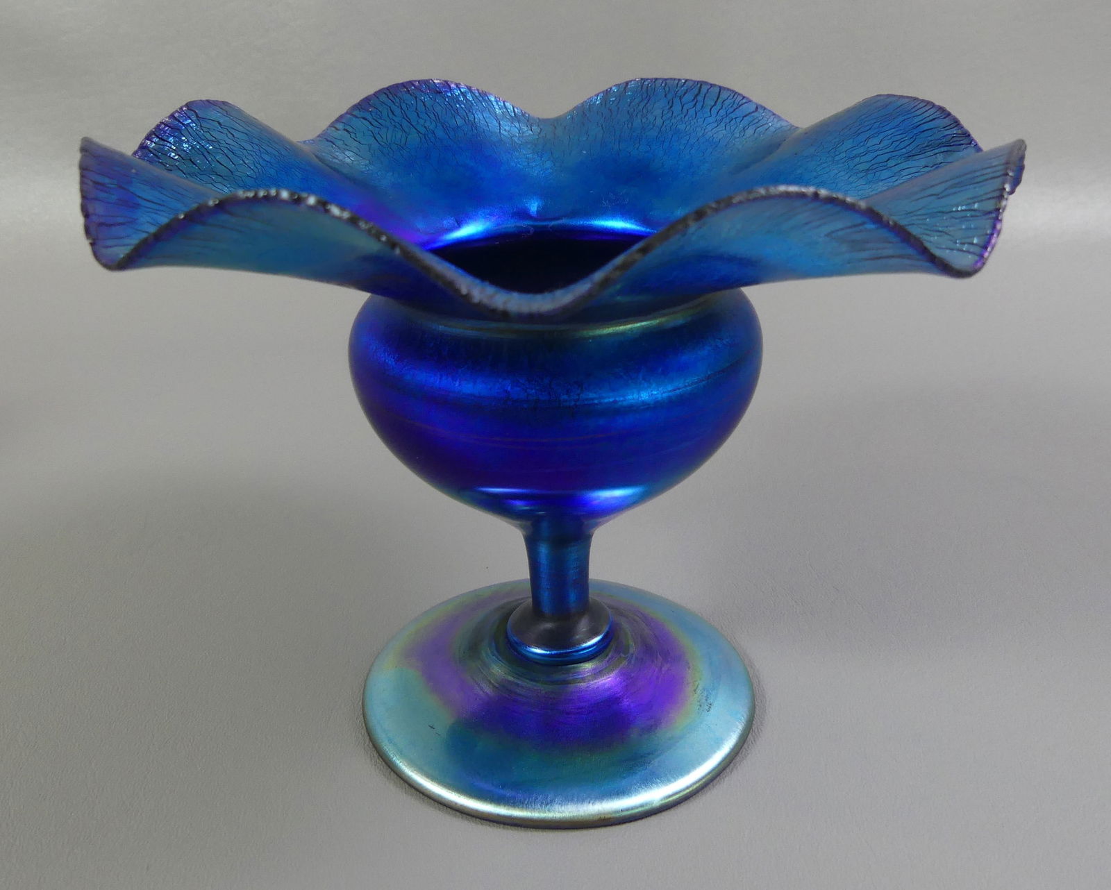 TIFFANY FAVRILE BLUE ART GLASS VASE OR BOWL (1 of 4)