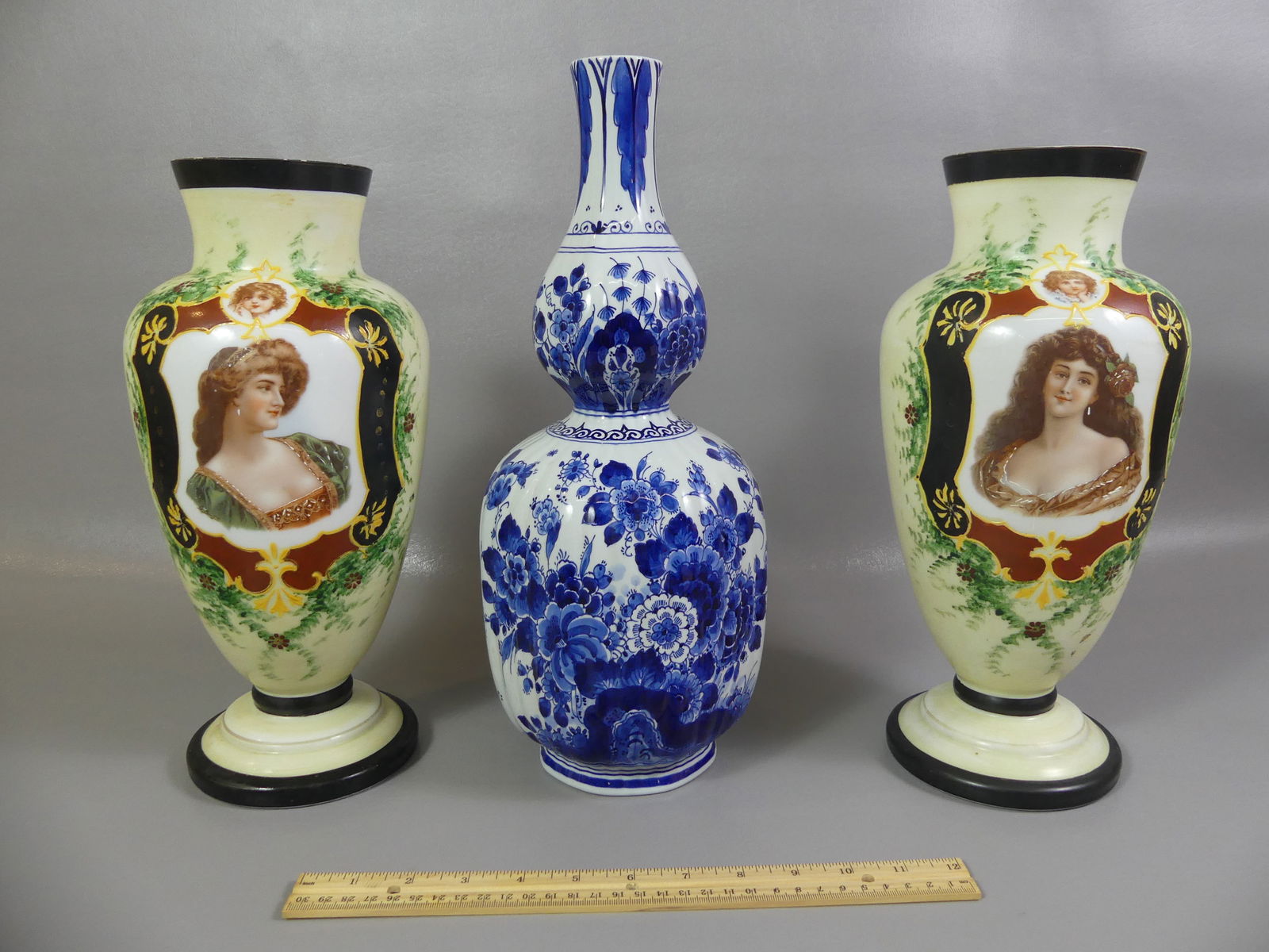PAIR GLASS PORTRAIT VASES & DELFT VASE (1 of 2)