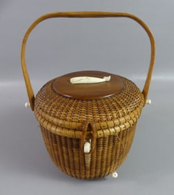 NANTUCKET BASKET PURSE BY R. REYES