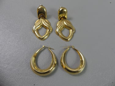 2 PAIRS 14K GOLD EARRINGS