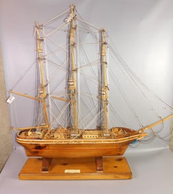 SHIP MODEL OF THE CUTTY SARK