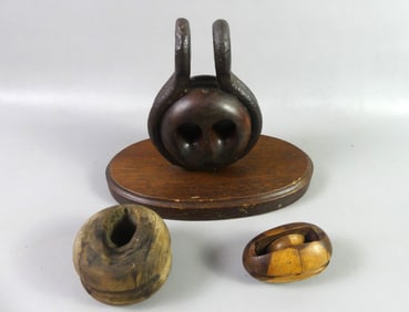 2 SHIP DEAD EYES & SAIL BLOCK