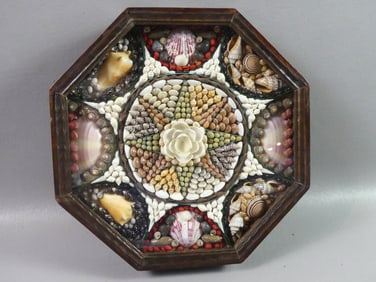 OCTAGONAL SEASHELL VALENTINE