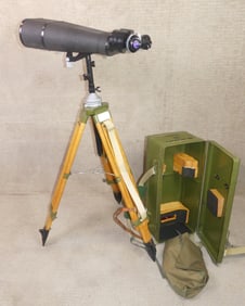 OBERWERK MARINE BINOCULARS ON TRIPOD