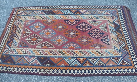 ANTIQUE KILIM RUG 5 X 8 FT