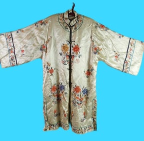 OLD CHINESE SILK ROBE & FAN CASE