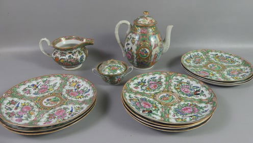 13 PCS CHINESE FAMILLE ROSE PORCELAIN