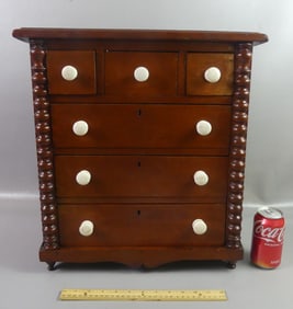 SMALL COUNTRY KITCHEN CHEST