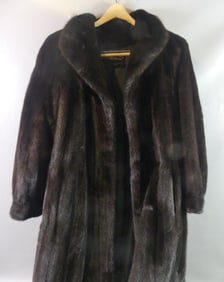 VINTAGE BLACK MINK COAT