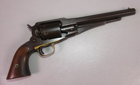 REMINGTON MODEL 1858 REVOLVER
