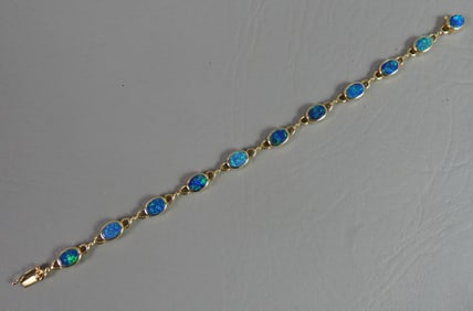 14K GOLD & GEMSTONE BRACELET