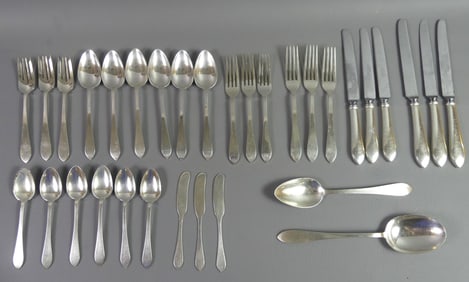 TIFFANY STERLING FLATWARE SET - FANEUIL