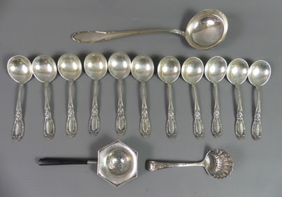 STERLING FLATWARE LOT - TOWLE KING RICHARD