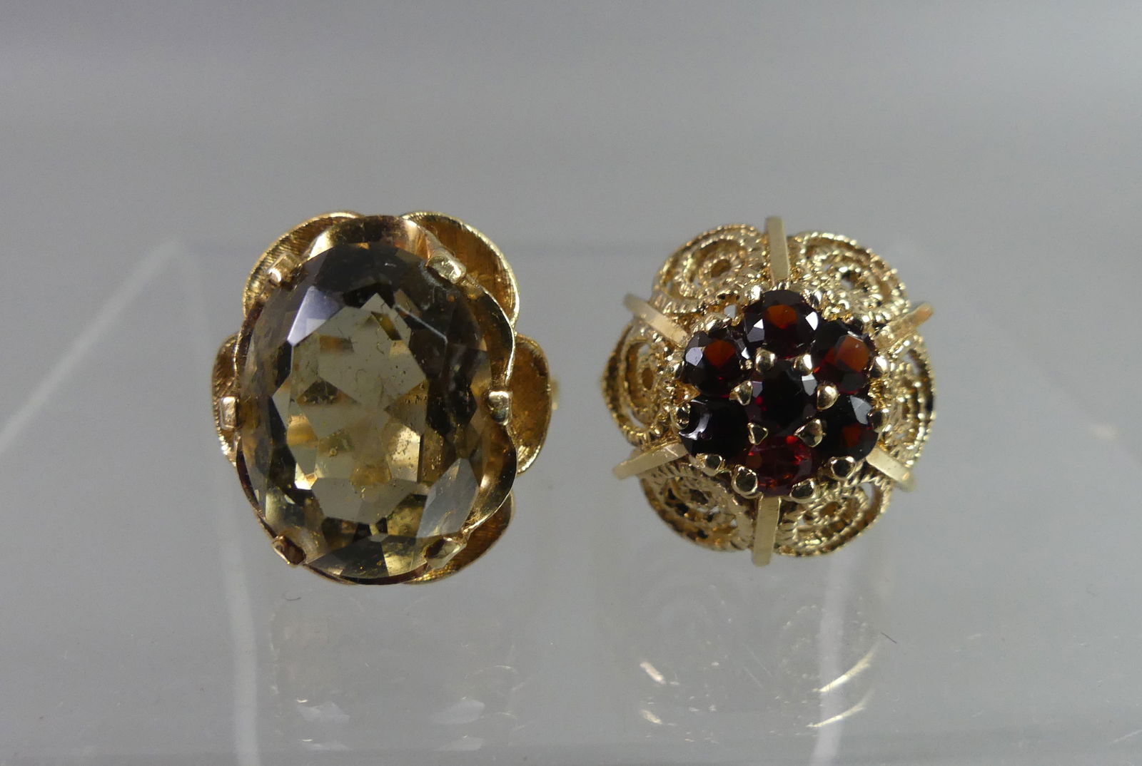 TWO 14K GOLD GEMSTONE RINGS (1 of 2)